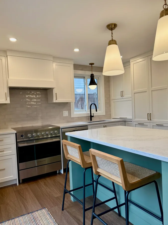 Kitchen Gathering Space by Go Hard Corporation
