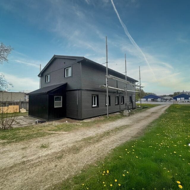 Complete Exterior